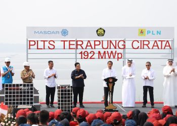PLTS CIRATA TERBESAR DI ASIA TENGGARA