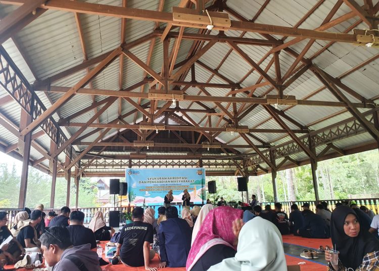 UMKT GELAR TASYAKURAN AKREDITASI