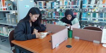 DISPUSIP BAGIKAN 600 BUKU KE PERPUSTAKAAN