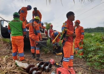 MENENGOK PENJAGA SETRUM NEGARA
