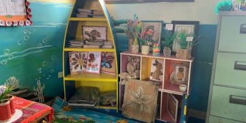 DISPUSIP KEMBANGKAN POJOK BACA KE DESA