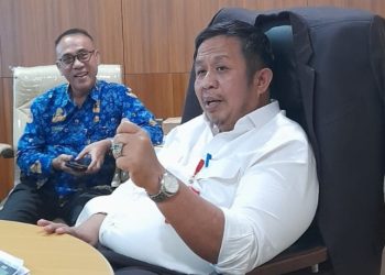 TARI HUDOQ WARNAI FESTIVAL MAHAKAM