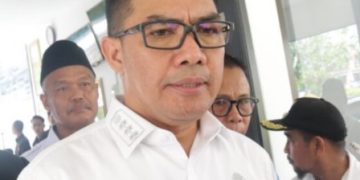 WALIKOTA DESAK PERTAMINA URAI ANTREAN BBM