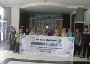 SISWA BALIKPAPAN BELAJAR KELOLA ARSIP