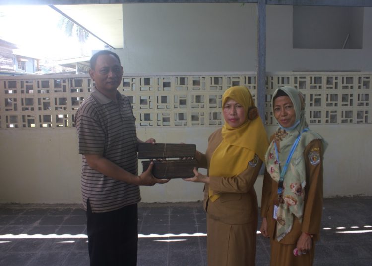 DPK ALIH MEDIA NASKAH DAUN LONTAR