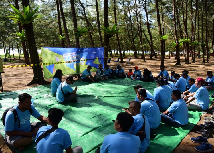 SERUNYA OUTBOND BERSAMA BANDARA SAMS