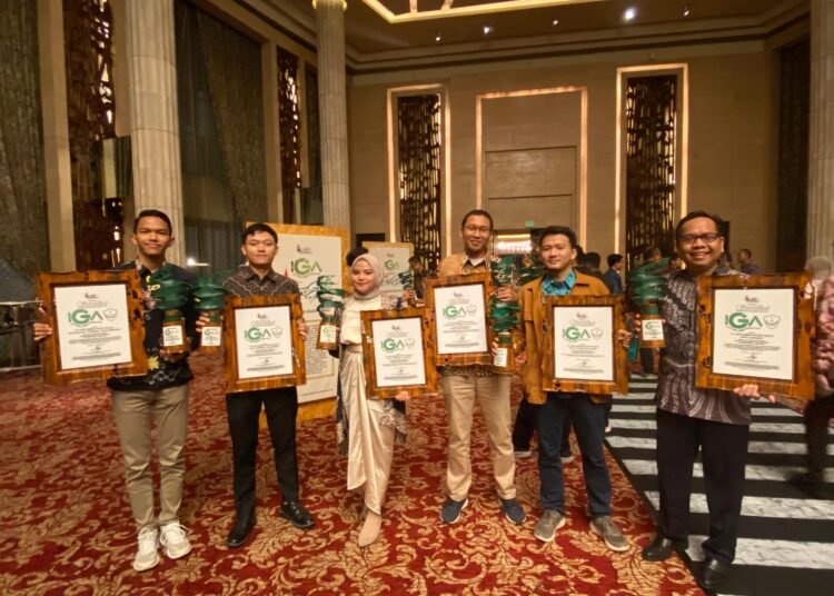 PERTAMINA BORONG 8 PENGHARGAAN IGA 2024