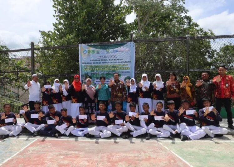 PKK PPU GELAR BAKSOS MAKAN BERGIZI