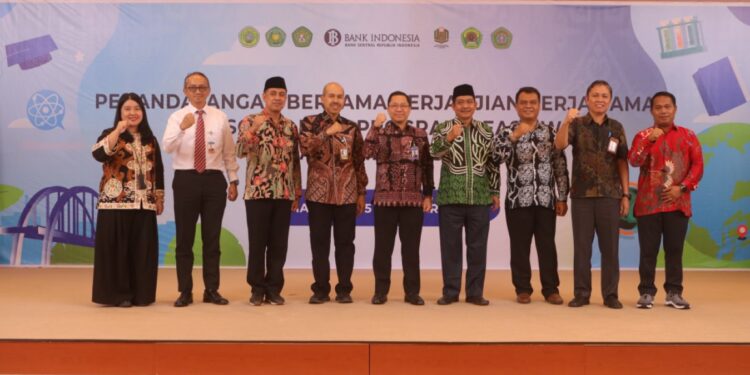 6 PT DI KALTIM TERIMA BANTUAN BEASISWA BI