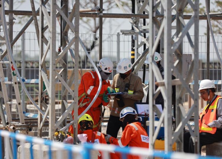 PLN TAMBAH DAYA SMELTER FREEPORT DI GRESIK