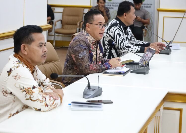 PASCA EVALUASI, PJ BUPATI GELAR RAKOR