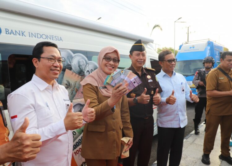 SAMBUT LEBARAN, BI SIAPKAN 4,7 TRILIUN UANG BARU