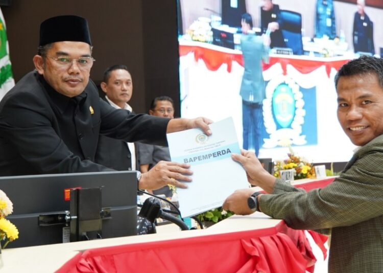 DPRD KALTIM REVISI TARGET PROPEMPERDA