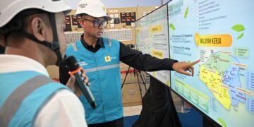 SIAGA LEBARAN, DIRUT PLN CEK GITET 500KV PEDAN