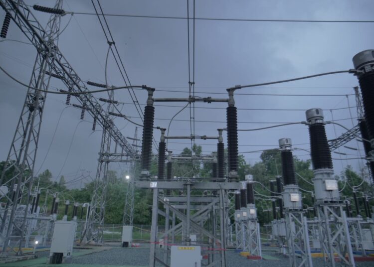 TRANSMISI LISTRIK KARIANGAU-IKN RESMI TERSAMBUNG