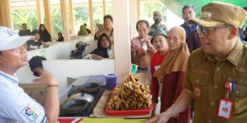 SUDAH DIBANGUN DI 2017, PJ BUPATI RESMIKAN PASAR RIKO