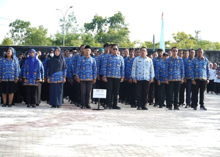 PERINGATI OTDA, SEKDA PIMPIN UPACARA