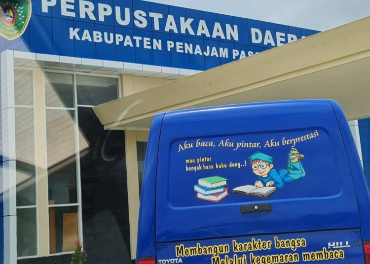 DISPUSIP SIAPKAN FASILITAS E-LIBRARY
