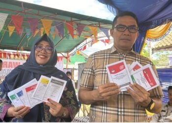 WALIKOTA SAMARINDA TUNAIKAN HAK PILIH