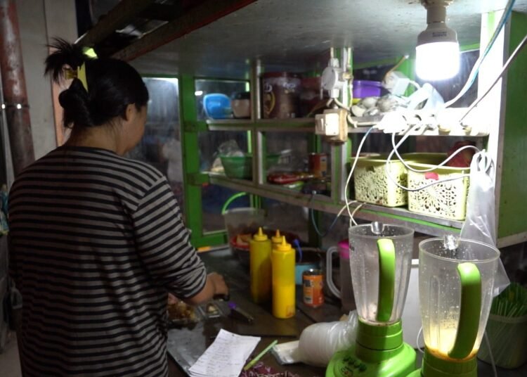 PLN LISTRIKI 33 DUSUN DI SULSEL