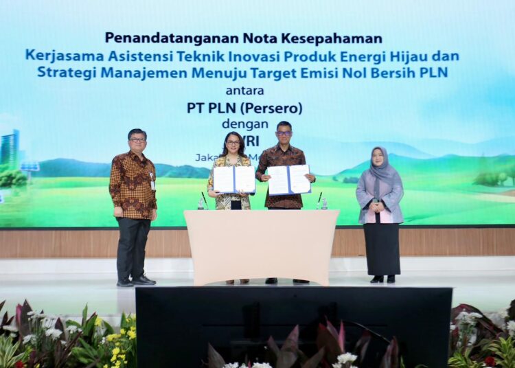 KOLABORASI PRODUK HIJAU, PLN GANDENG WRI