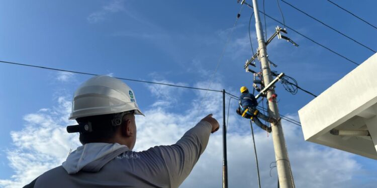 SRIKANDI PLN BANTU PULIHKAN LISTRIK MAHULU