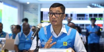 PLN BUKUKAN LABA BERSIH Rp 22,07 TRILIUN