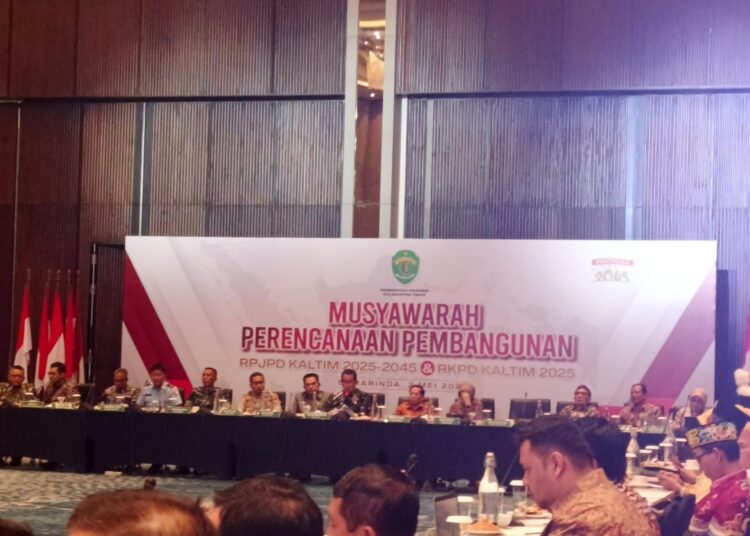 BUKA MUSRENBANG, PJ GUBERNUR TEGASKAN KESEJAHTERAAN