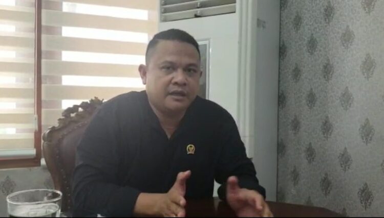 PEMKOT PERLU TEGAS KEPADA PKL