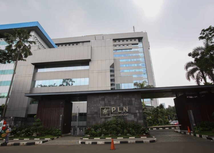 PLN MASUK TOP 10 ASIA TENGGARA