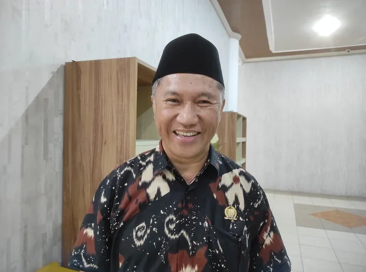 DPRD SETUJU LARANGAN KARYAWISATA
