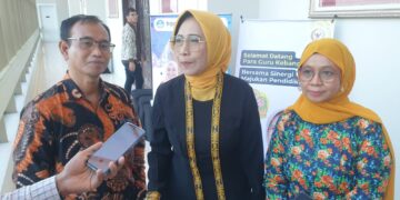 HETIFAH BAHAS TANTANGAN PENDIDIKAN IKN