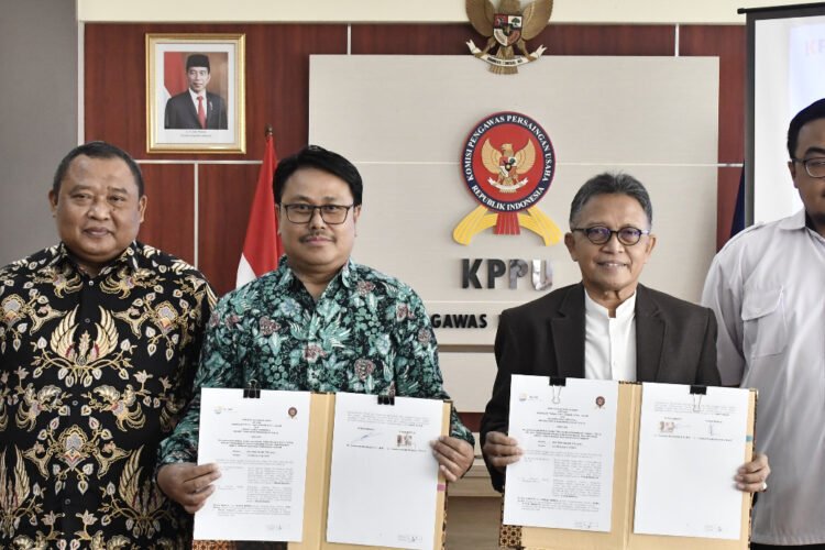 PERKUAT PERSAINGAN SEHAT, KPPU GANDENG PT
