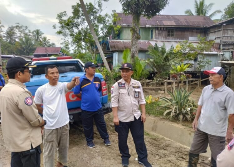 PEMPROV BANTU KORBAN BANJIR SEPAKU