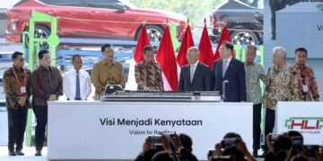 PLN DUKUNG PENGEMBANGAN INDUSTRI EV