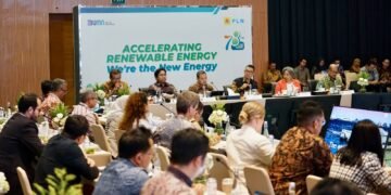 PLN KOMITMEN PENYEDIAAN LISTRIK BERSIH