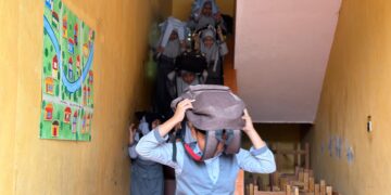 SISWA SD IKUT PELATIHAN SPAB