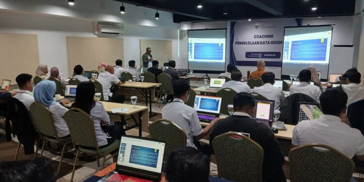 BAPPEDA KALTIM GELAR PELATIHAN DATA GEOPASIAL UNTUK SKPD