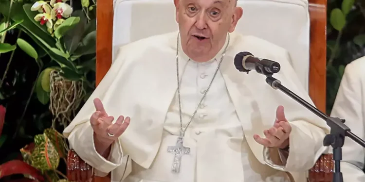 Mengungkap Perjuangan Kesehatan Paus Fransiskus di Tengah Tugas Kepausannya