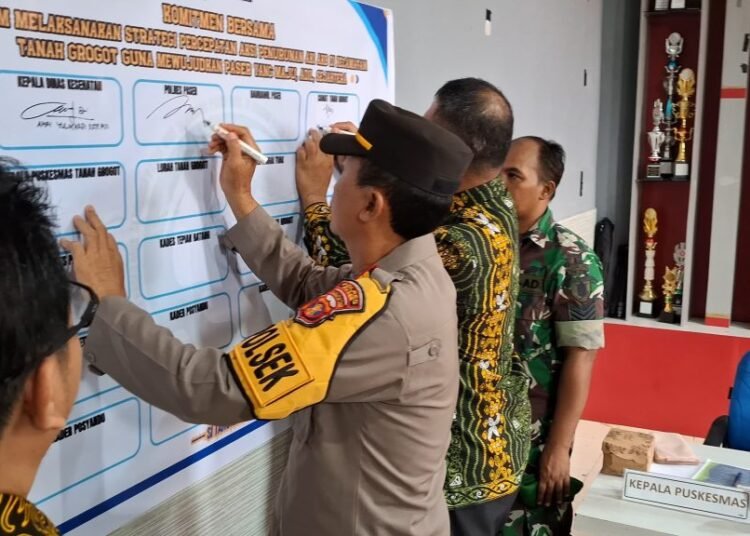 PASER BERUPAYA TEKAN KEMATIAN IBU DAN BAYI