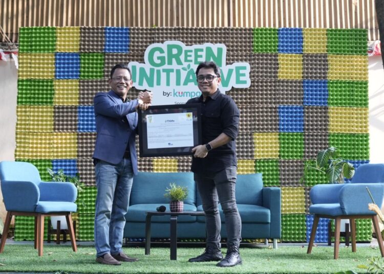 PLN SERAHKAN REC SEKTOR INDUSTRI