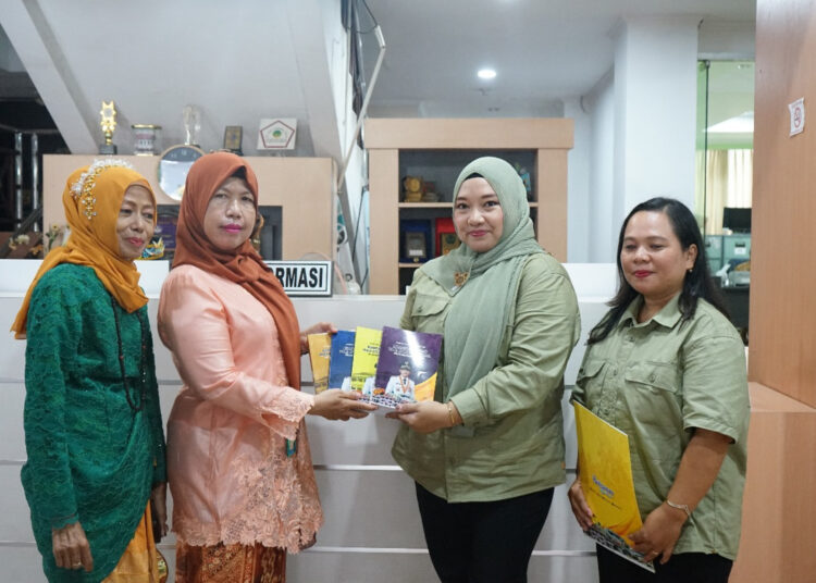 Pemkot Serahkan KCKR 2023