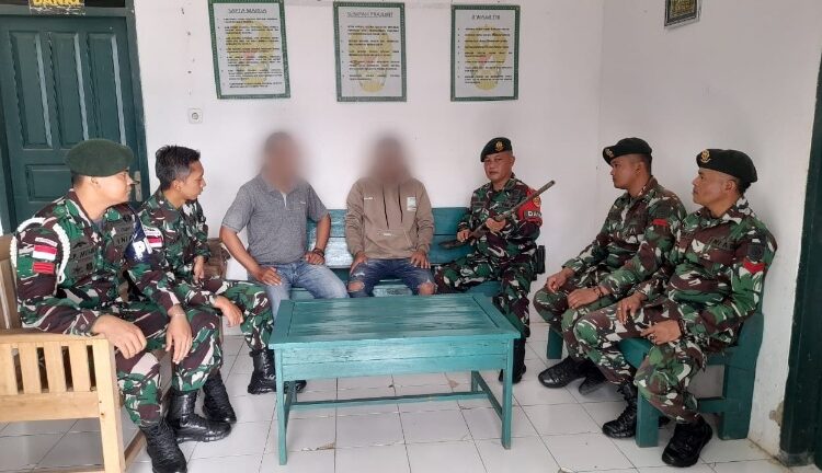 Warga Perbatasan Serahkan Senpi Rakitan