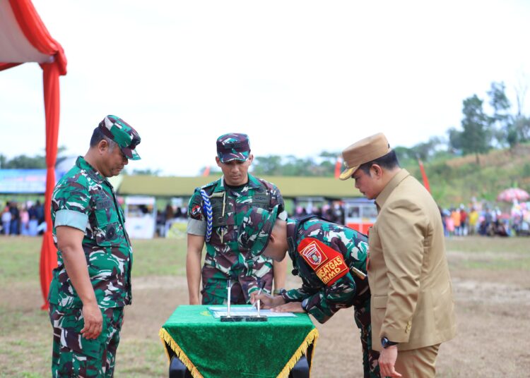 Wakasad Tutup TMMD Ke-122 Di Kutai Kartanegara