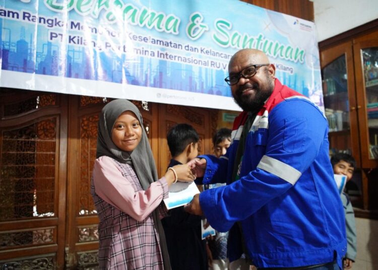 Anak Yatim Doakan Operasional KPI