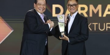Dirut PLN Sabet CEO Terbaik 3 Tahun Berturut-turut
