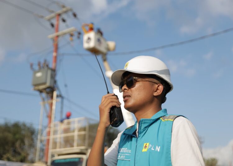 PLN Kaltimra Kawal Penuh Diskon 50%