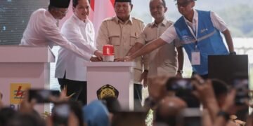 Presiden Resmikan 37 Proyek Listrik Nasional