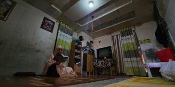 Pegawai PLN Donasikan 2.597 Sambungan Listrik
