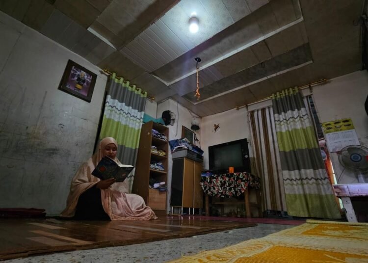 Pegawai PLN Donasikan 2.597 Sambungan Listrik